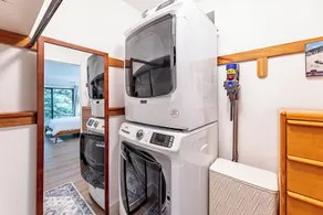 Vermont get-away end unit townhouse nestled in the trees - Image 5