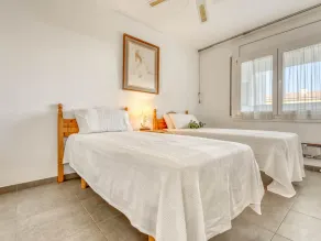 Sea View Apartment | Terrace | Pet Friendly - Image 5