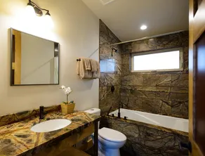 Ny handicapvenlig hytte inde i portene til Yosemite National Park netop bygget i 2016!  Enjo ... - Image 2