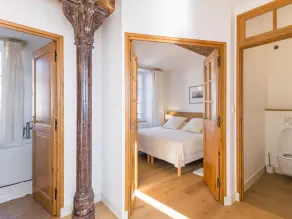 Renovated townhouse in St Denis-le-Vêtu, port view - Image 5