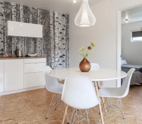 Square B + B Theater, Restaurants und Geschäfte in der Innenstadt sind schnell zu Fuß erreichbar. - Image 5