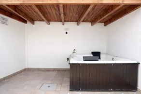 'Villa Tokio' con piscina y Wi-Fi - Image 3