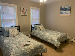 Wineries, Hiking, skiing  and fishing minutes from house - Image 4