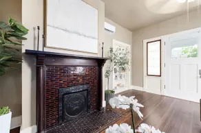Historic Suite - Near Mercer University and Downtown - Image 2