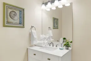 Fully Upgraded Condo, Ideal for Families with Oasis Pool, Tiki Bar & Grill - Image 5