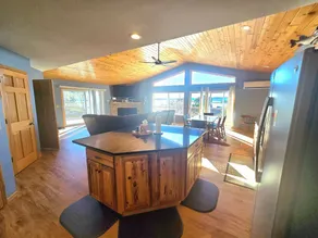 River Run Ridge- HOT TUB- sleeps 14 - Image 2