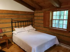 1820 Log Cabin on Private 300 acres.  Mtn biking, Hiking, x-country Skiing - Image 4