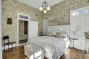 New! Luxurious Home with Wine Cellar & Firepit! - Image 4