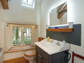2 bedroom accommodation in East Worlington, near Witheridge - Image 2