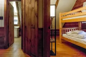 Authentische ME 4 BR Blockhütte auf flachem Land, Sandstrand, Little Sebago Waterfront - Image 5