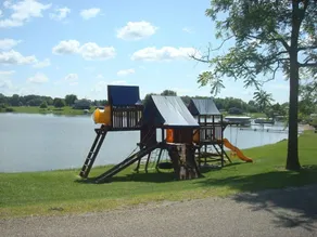 Luxury 4600 Sq. Ft. Lakehouse!! Sandy Beach,Sunsets,Canoes,Kayaks,Pontoon,Jetski - Image 2