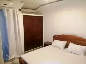 Furnished villa in cotonou fidjrosse 5 minutes from the beach - Image 2