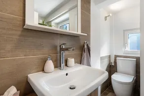 Apartment \"Metter\" with Great Amenities in the Heart of Bietigheim’s Old Town - Image 3