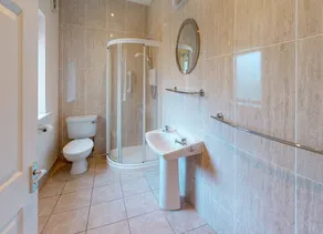 Lakeside Holiday Homes - Image 5