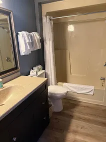 Chanticleer Inn 44 - Image 3