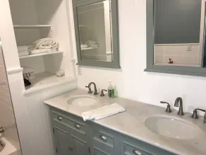 Spacious 5 bdr Lake Shafer house with breathtaking view - Image 4