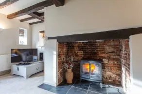 The Thatched Cottage Cranborne near The New Forest - Image 2