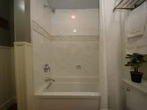 Restaurerad tjänare \"kvartal för 1812 hus i hjärtat av Historic District - Image 3