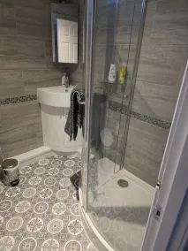 Pet friendly sleeps 6 Chalet Bridlington free elec - Image 2