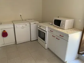 Maison DE Village - Image 2