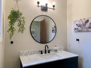 Shuttle to Resort, Remodeled 1930 sqft, Family Friendly, Large Outdoor Space - Image 3
