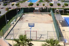 Neue Wohnung mit großer Terrasse mit Wifi bei 200 mtrs. vom strand entfernt - Image 4