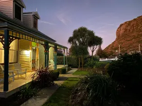 Hanlon Guest House - Image 5