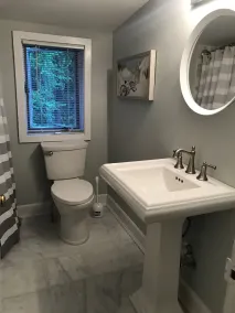Einstein Lounge in Downtown - 2 BR w Loft and Fenced Yard - Image 4