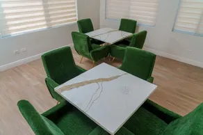 Royale Jazz Hotel - Image 5