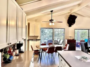 Special $ Now - Awesome Lake Views - Single Floor - Shasta Lakeshore Retreat #5 - Image 5
