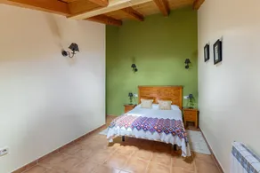 Apartamentos Turísticos La Casa de Dafne - Image 5