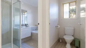 Waterside Retreat - Image 3