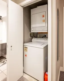❄️ Whistler Center 1BR:Walk Everywhere. Free Parking. Fire, Sleeps 4 ❄️ - Image 3
