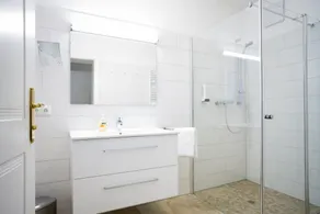 Lake View Suites Villa Julia - Terrace Suite - Image 4