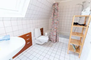 1st floor apartment in a classical Danish villa - Image 4