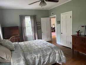 Quiet Two Bedroom House - Image 5