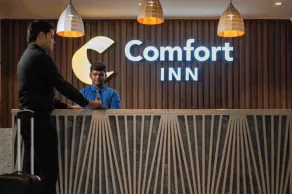 Comfort Inn Elite - Image 2