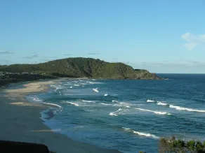 BOOMER'S BEACH HOUSE - Beach & Surf Views - Image 2