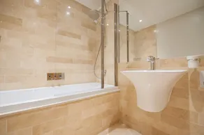 A renovated 300 year old Thatched cottage in the heart of a pretty village. - Image 4