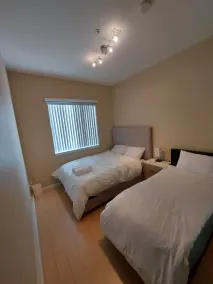 Comfy 2 bdrm 1 bath 3 beds in-law unit w/kitchen - Image 4