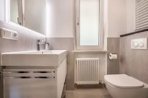 Nueva exclusiva Suite Perlago con jardín y jacuzzi privado - Image 3