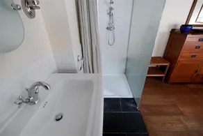 THE FORGE, pet friendly, luxury holiday cottage in Lyme Regis - Image 3