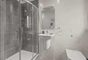 Luksus hjem med fælles swimmingpool, gym, sauna og gratis WiFi !!! - Image 4