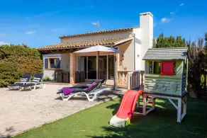 GREAT VILLA WITH PRIVATE POOL, CLOSE TO THE BEACH, FULLY EQUIPED. - Image 3