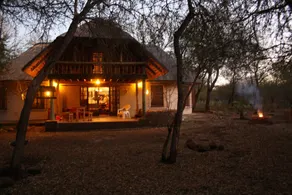 Sadadu holiday house bordering Kruger National Park,  Free wifi - Image 5