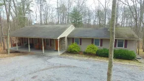 Where Kids Play and Adults Unwind, 6BR Forest Cabin Retreat - Image 4