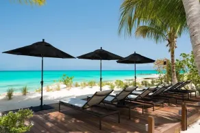 Beachfront voll besetzte Villa mit einzigartigem Design - Image 5