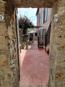 T2 4*,quartier des peintres, calme, plages & centre à pied ,parking privé - Image 2