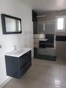 Villa de Standing de 190 m² Avec Piscine - Image 3