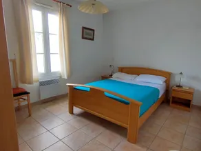 Maison 2 Chambres avec Piscine Privée à Saint Jean de Monts - FR-1-323-439 - Image 4